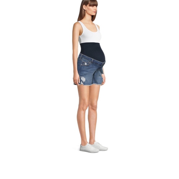 Time and tru maternity shorts - Picture 1 of 7